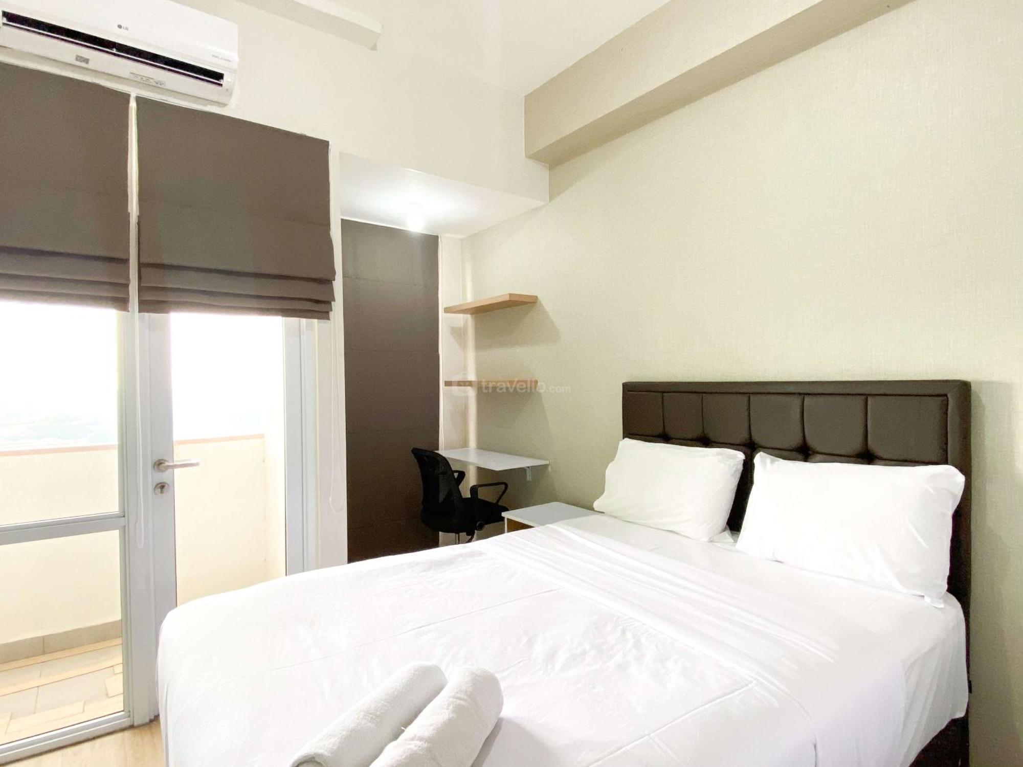 Best Homey And Nice Studio At Vasanta Innopark Apartment By Travelio Cikarang Esterno foto